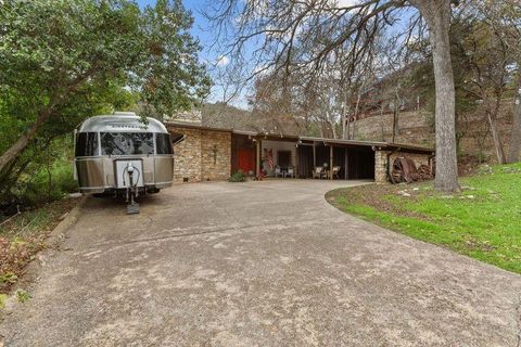 7 Hull Circle DR Austin TX 78746