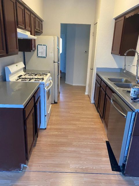 Photo of 1203 York Castle DR, Pflugerville, TX 78660 (MLS # 6590190)