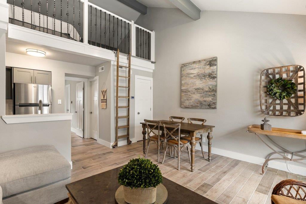 103 Island DR 2