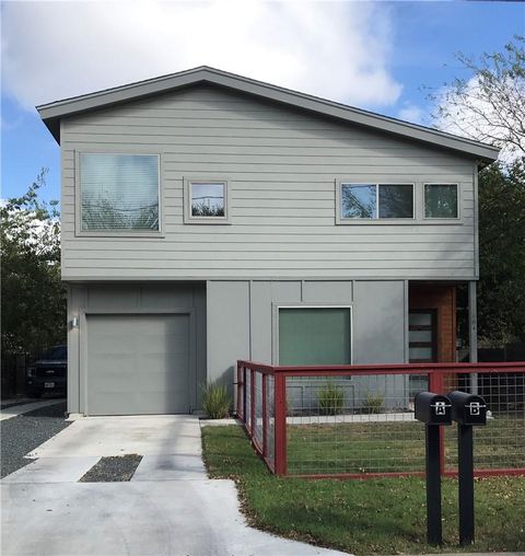 Photo of 904 E 54th ST #A, Austin, TX 78751 (MLS # 1835064)