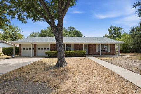 Photo of 11605 N Oaks DR, Austin, TX 78753 (MLS # 8808986)