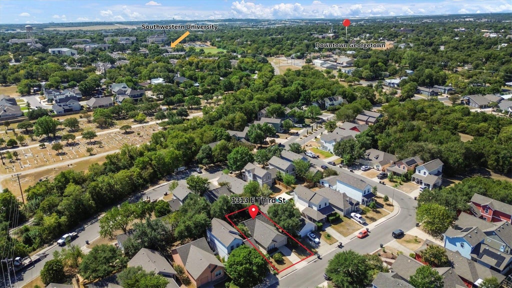 Photo of 1313 E 3rd ST, Georgetown, TX 78626 (MLS # 8312289)