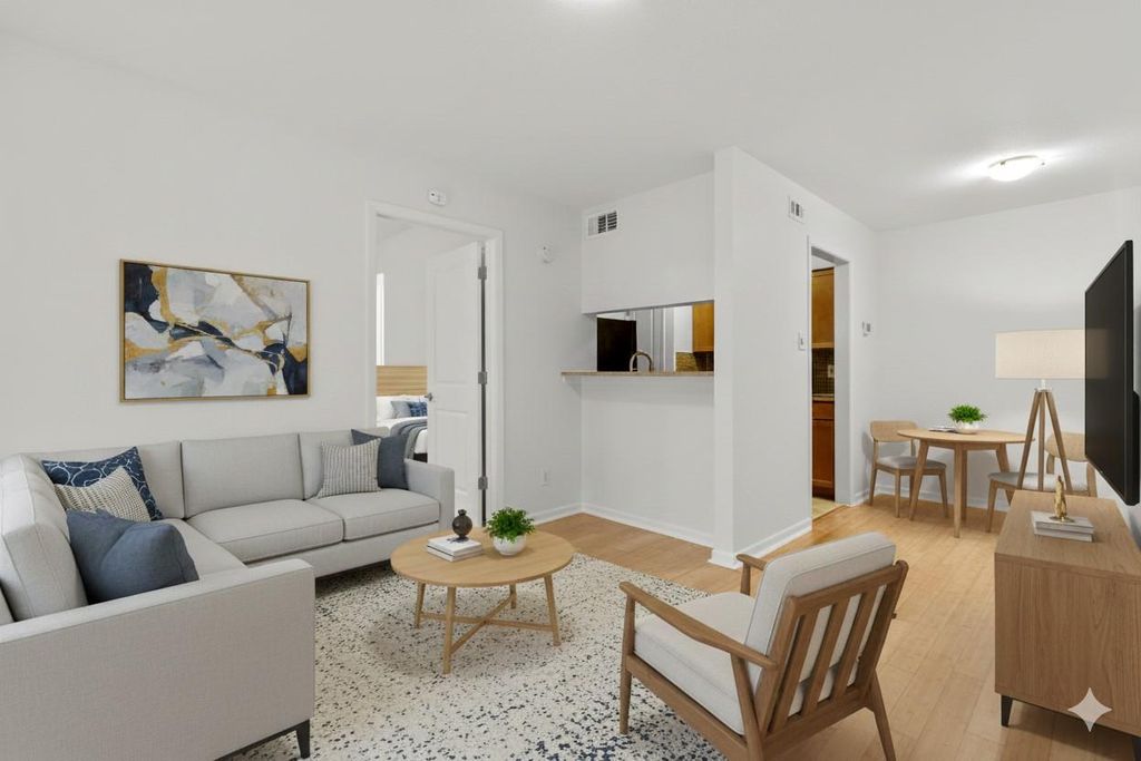 Photo of 3204 Menchaca RD #710, Austin, TX 78704 (MLS # 1863722)