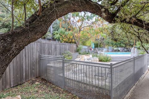 Tiny photo for 3204 Menchaca RD #710, Austin, TX 78704 (MLS # 1863722)