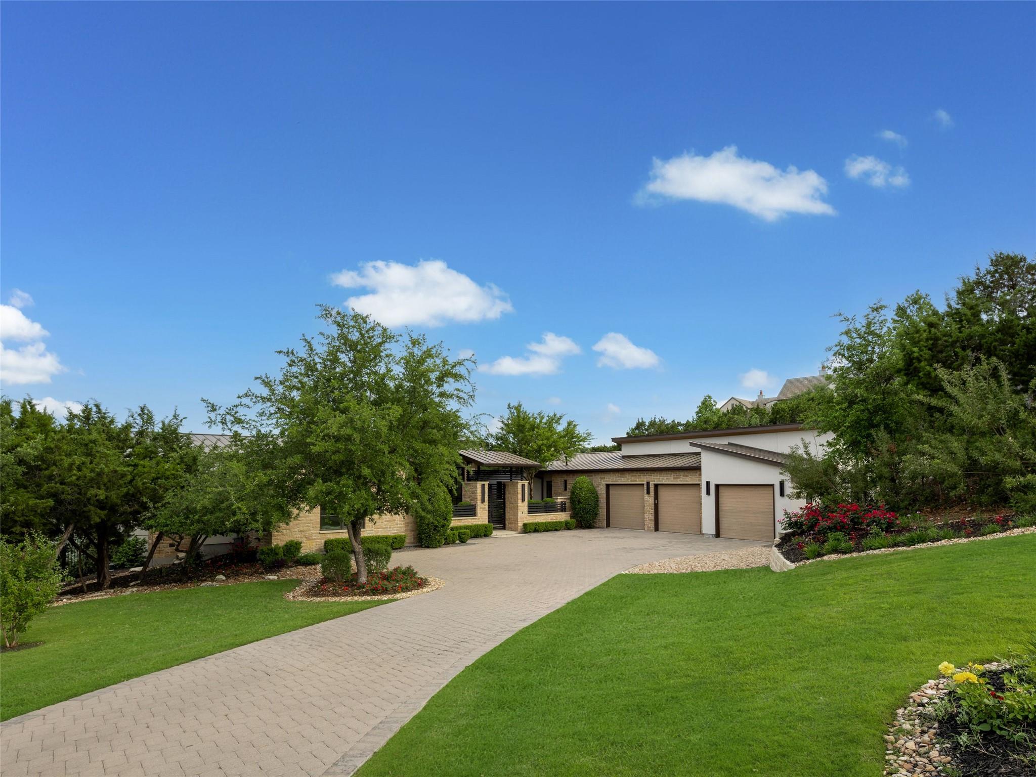 4701 Peralta LN