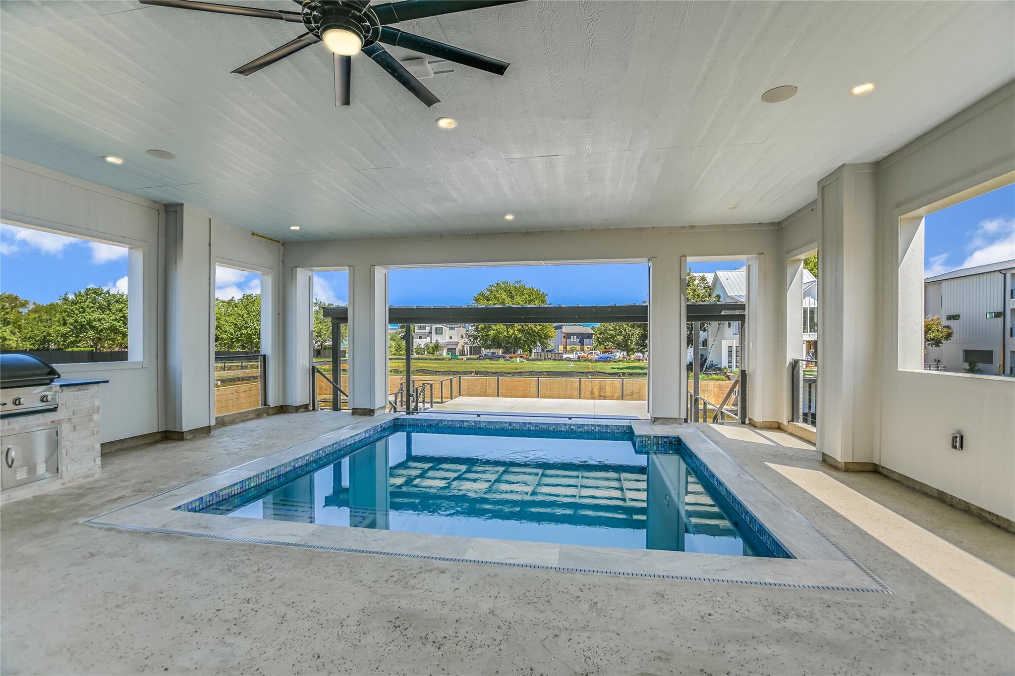 420 Lake ST