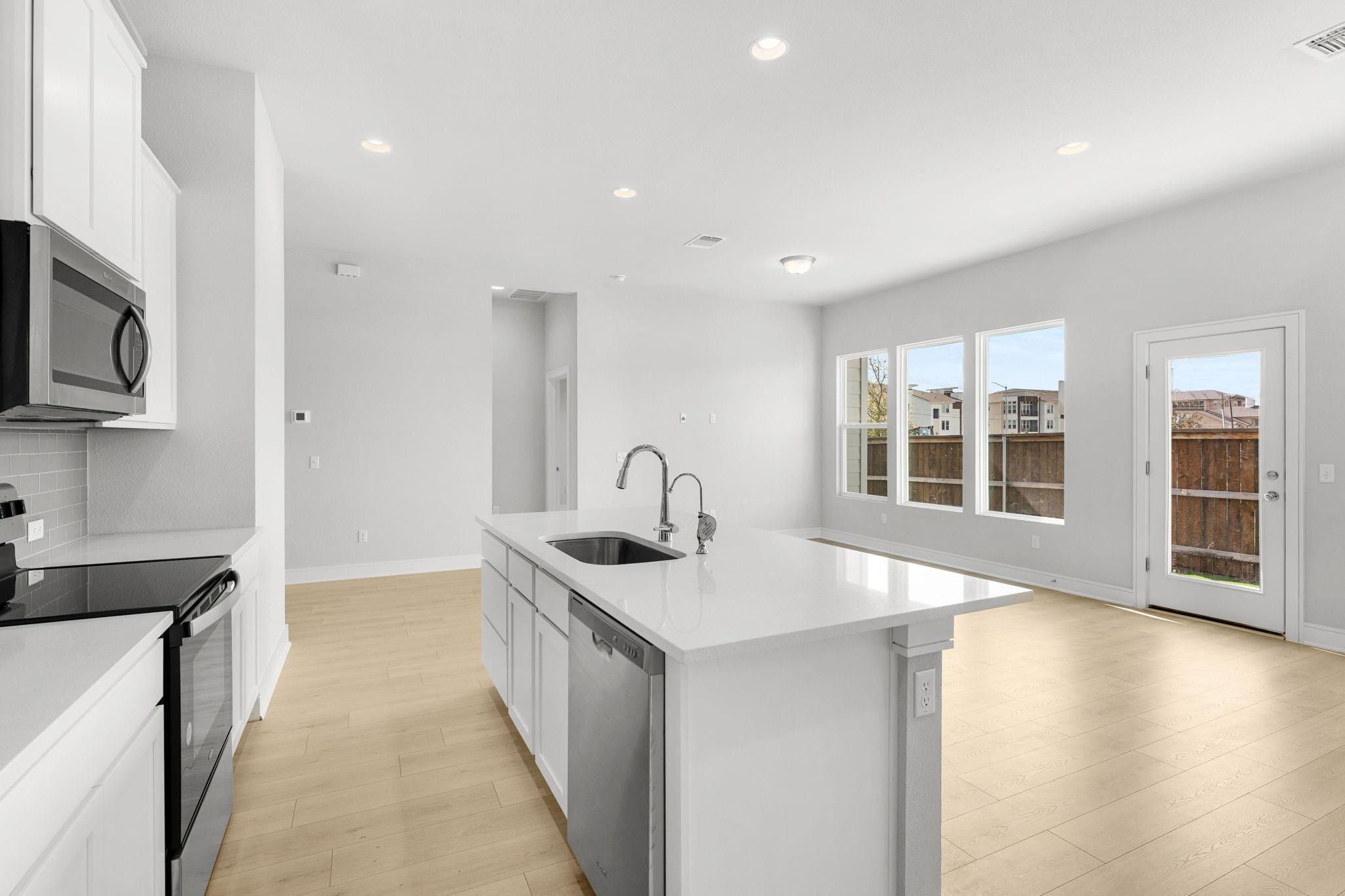 2301 Castillo DR 63