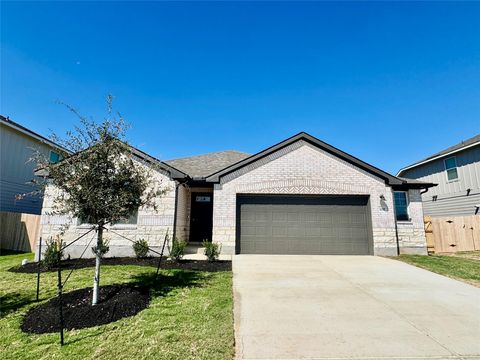 1692 South Main ST Kyle TX 78640