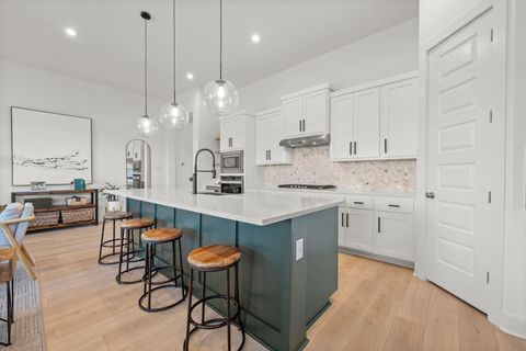 Tiny photo for 7804 Pace Ravine DR, Lago Vista, TX 78645 (MLS # 1104912)