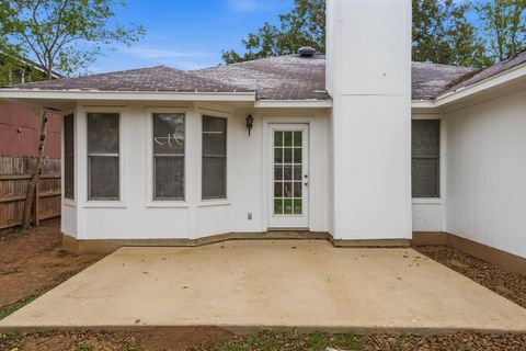 Tiny photo for 14503 Menifee ST, Austin, TX 78725 (MLS # 4788675)