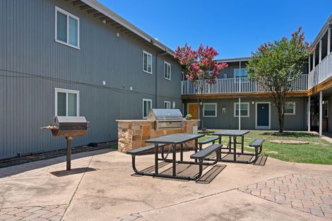 Tiny photo for 2401 Manor RD #217, Austin, TX 78722 (MLS # 3130222)