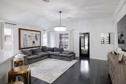 Tiny photo for 2425 National Park BLVD, Austin, TX 78747 (MLS # 2018056)