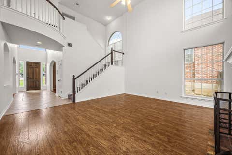 Photo of 11905 Lake Stone DR, Austin, TX 78738 (MLS # 9980031)
