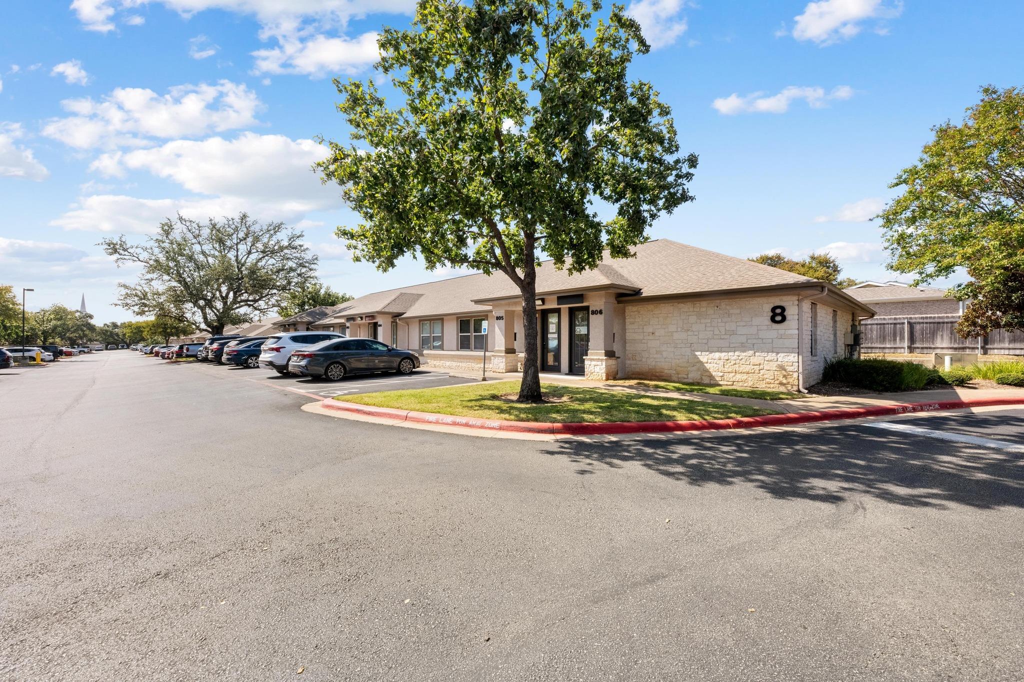 8700 Menchaca RD 806