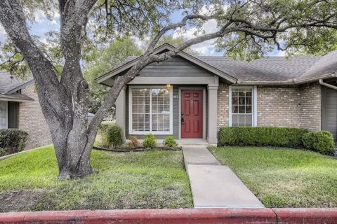 Photo of 1015 E Yager LN #141, Austin, TX 78753 (MLS # 4372204)