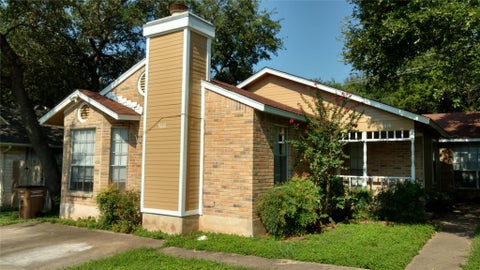 Photo of 9616 Sugar Hill DR #B, Austin, TX 78748 (MLS # 8132540)