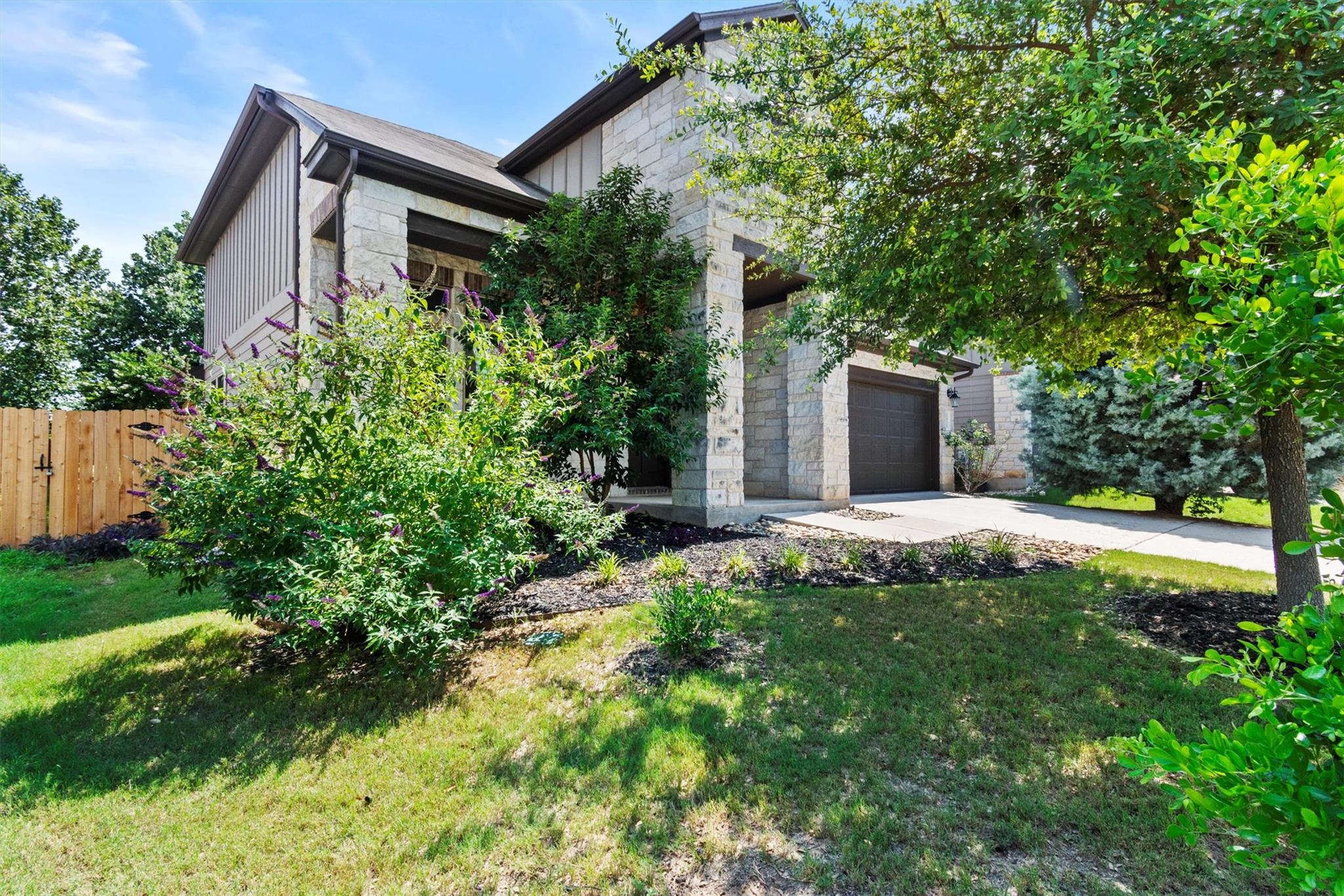 1913 Gabrielles WAY