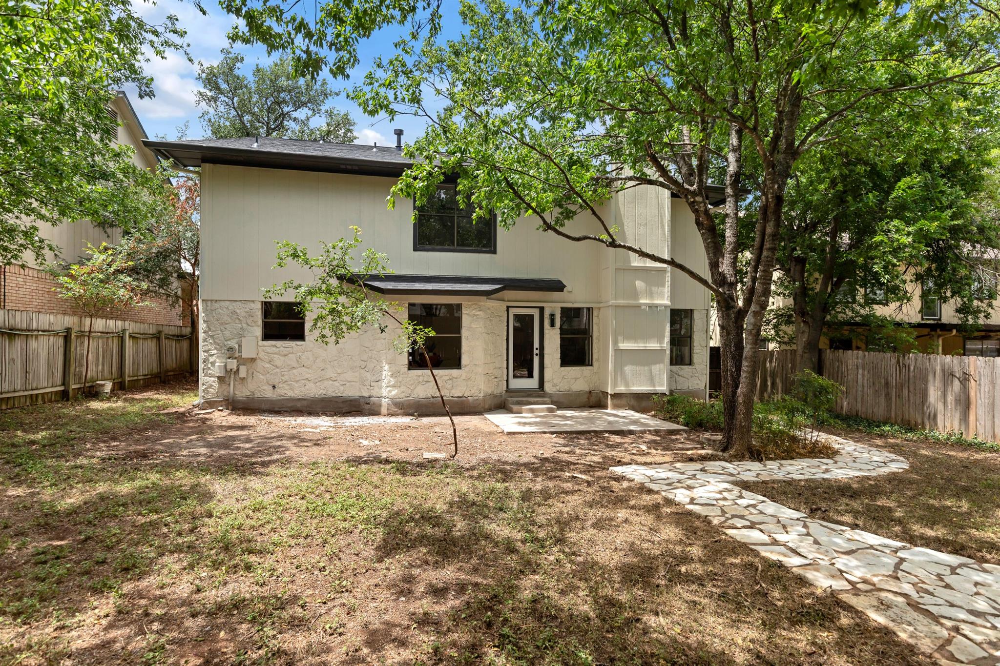 13265 Kerrville Folkway DR
