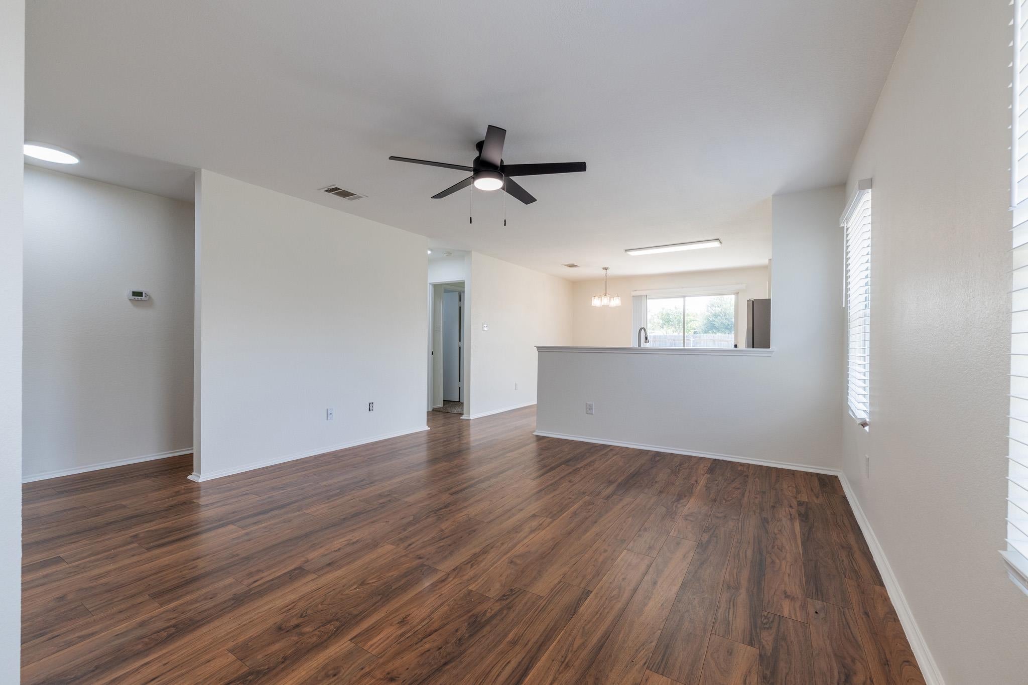 306 Quail Hollow DR