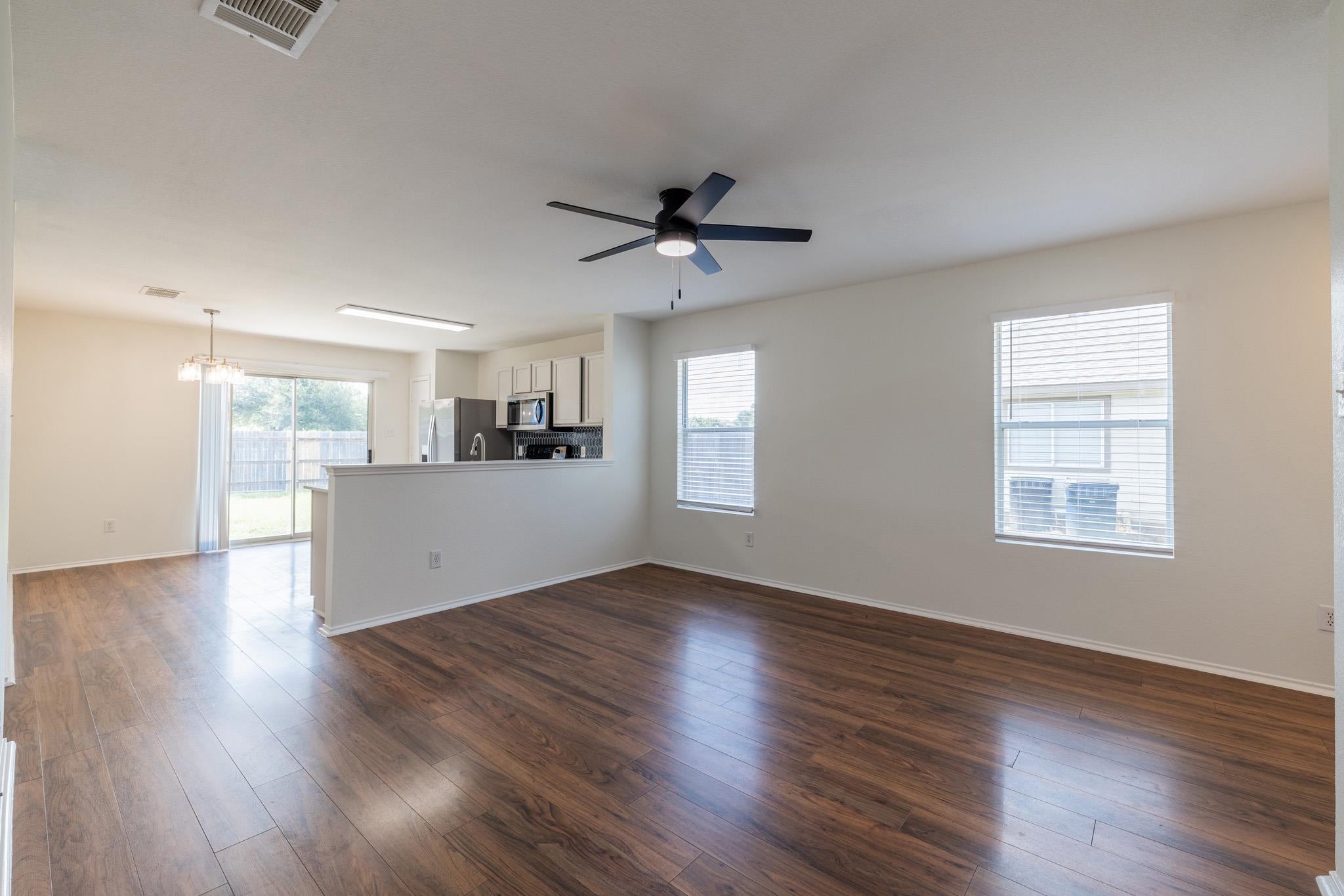306 Quail Hollow DR