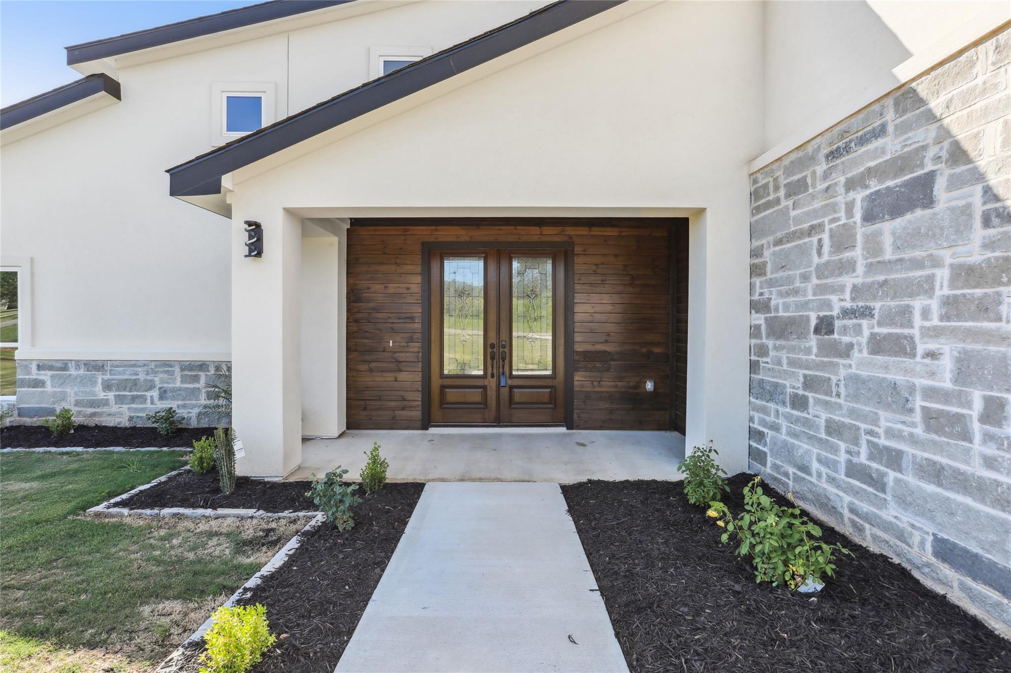 130 Creekwood TRL