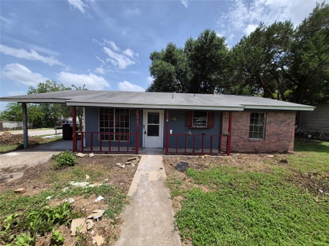 Tiny photo for 5701 Glen Meadow DR, Austin, TX 78745 (MLS # 1834357)