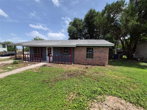 Tiny photo for 5701 Glen Meadow DR, Austin, TX 78745 (MLS # 1834357)