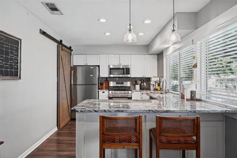 Tiny photo for 9007 W Pointer LN, Austin, TX 78758 (MLS # 7744416)