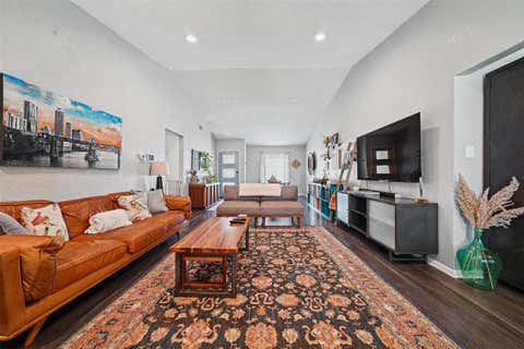 Tiny photo for 9007 W Pointer LN, Austin, TX 78758 (MLS # 7744416)