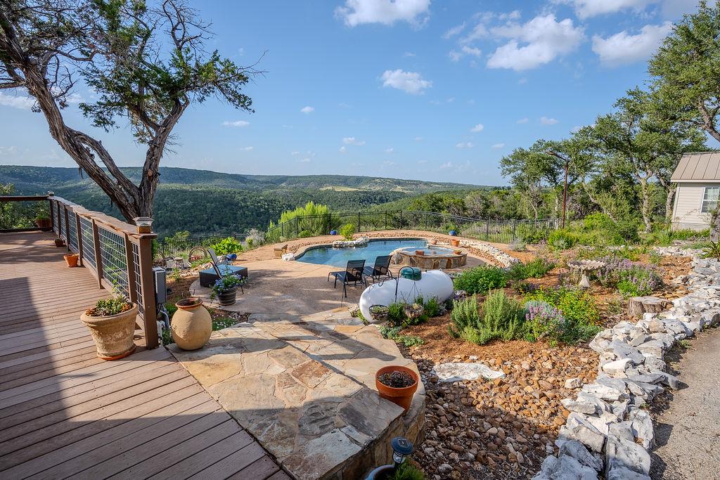 1950 Estrellita Ranch RD