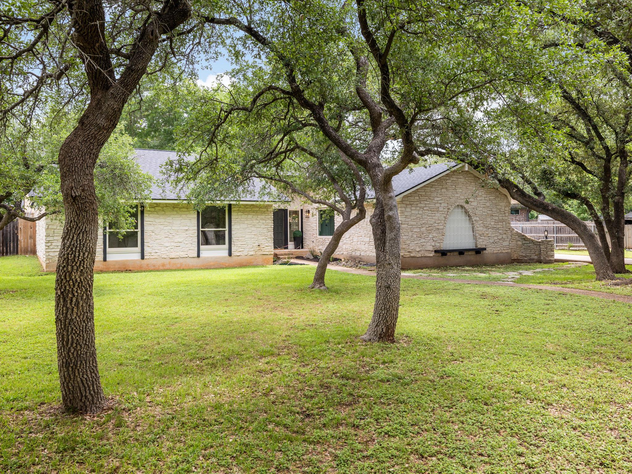 504 Ridgecrest RD