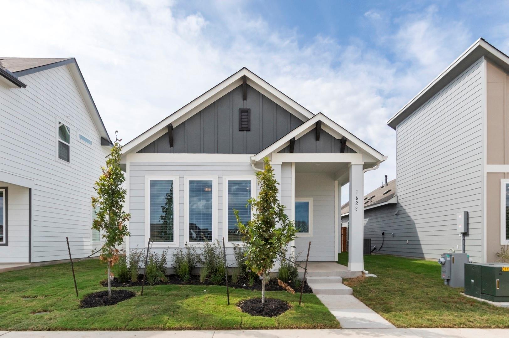 1628 Esplanade Parkway Aly