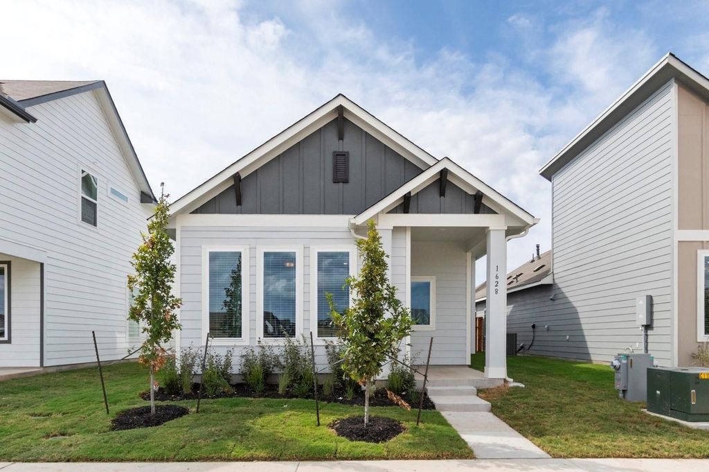 Photo of 1628 Esplanade PKWY, San Marcos, TX 78666 (MLS # 2710866)