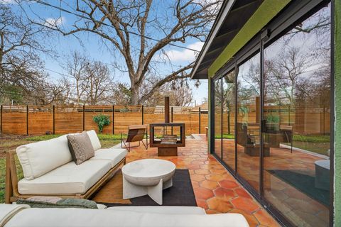 Tiny photo for 1712 Giles ST, Austin, TX 78722 (MLS # 8212436)