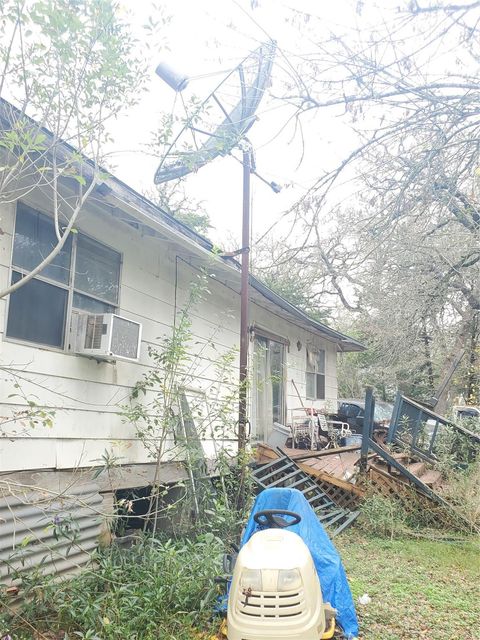 A home in Smithville