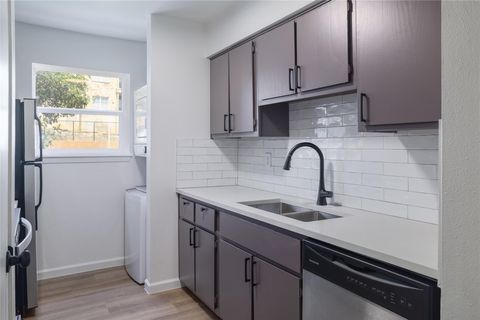 Tiny photo for 6903 Deatonhill DR #38, Austin, TX 78745 (MLS # 1937416)