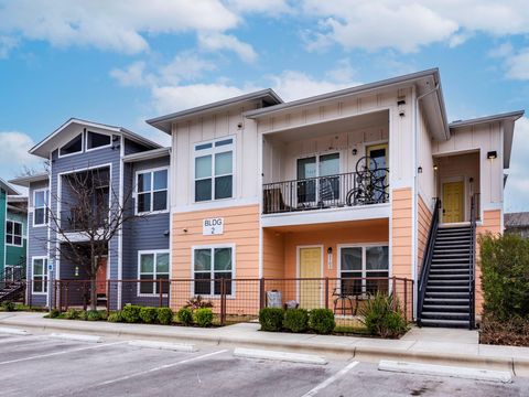 Photo of 8601 W Gate BLVD #2201, Austin, TX 78745 (MLS # 5703996) Photo of 8601 W Gate BLVD #2201, Austin, TX 78745 (MLS # 5703996)