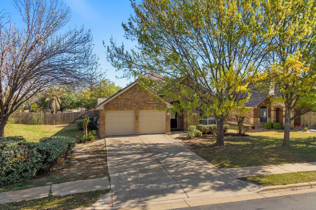 Photo of 2221 Village View LOOP, Pflugerville, TX 78660 (MLS # 3348810)