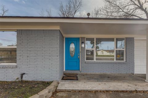 Photo of 611 Heidrich ST, Houston, TX 77018 (MLS # 2828817)
