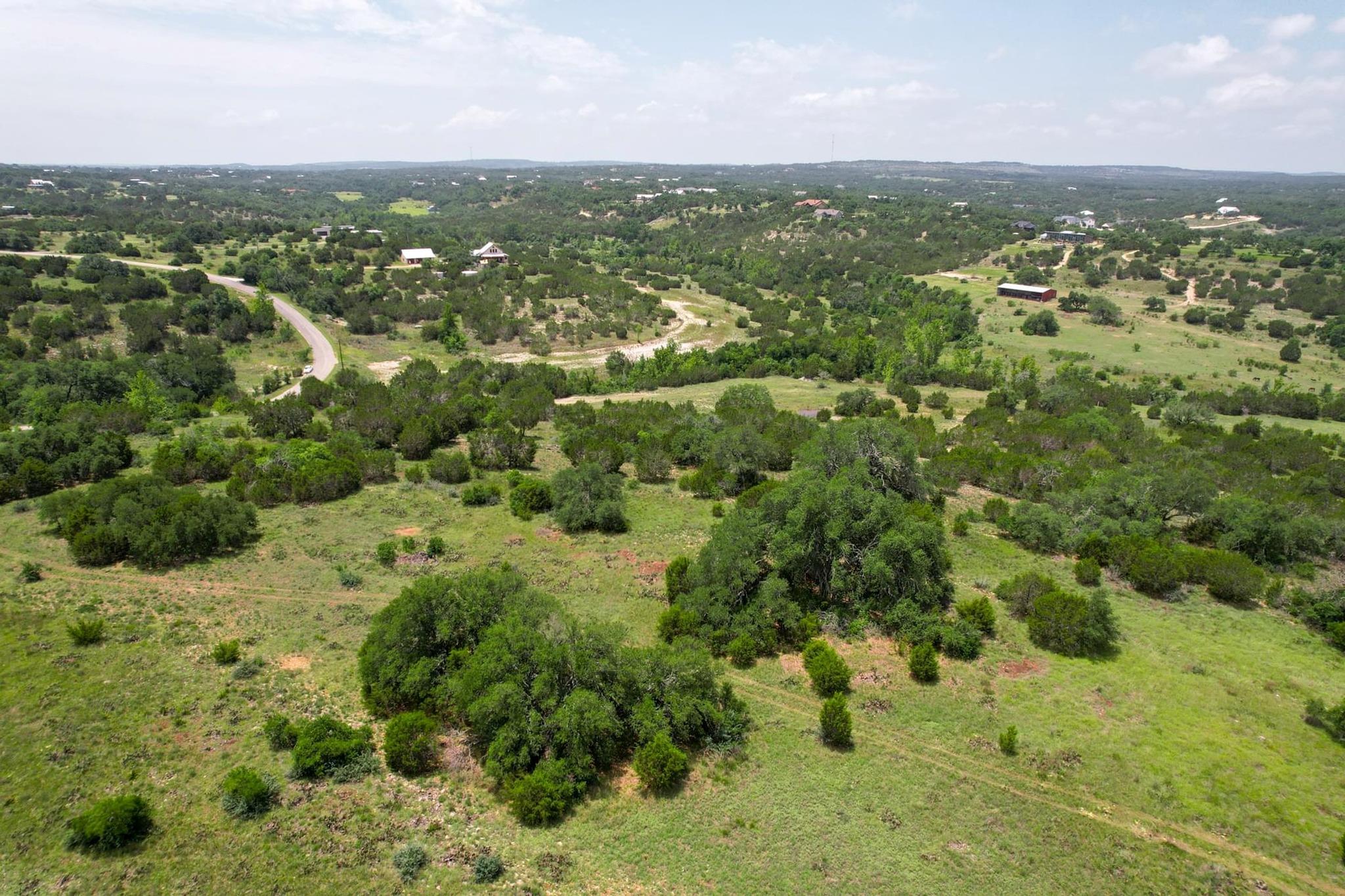 831 Hidden Creek DR