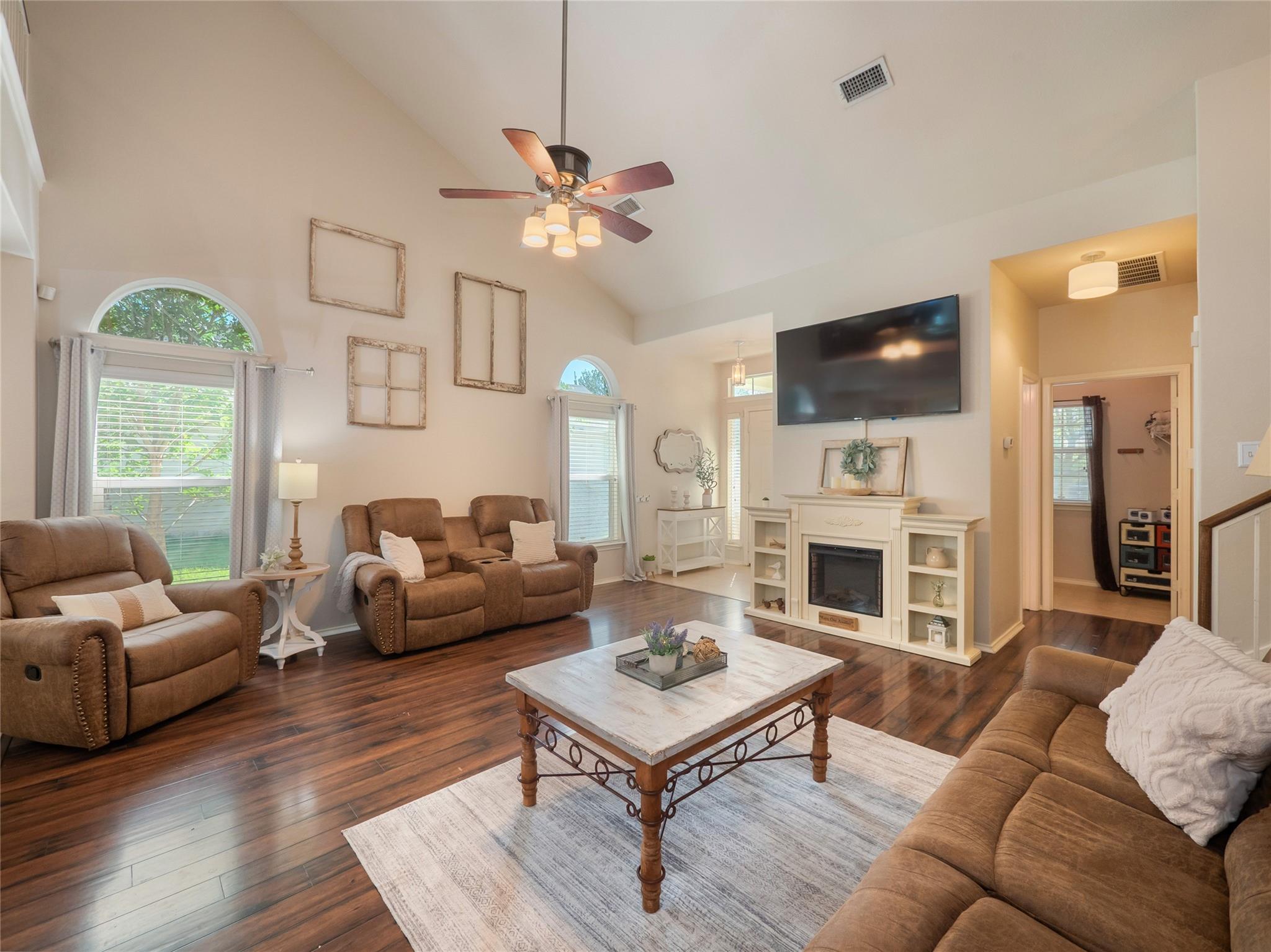 107 Wisteria WAY