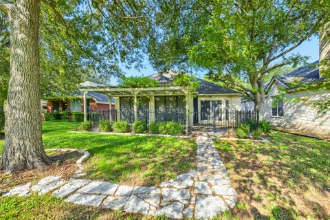 Tiny photo for 11029 Ballybunion PL, Austin, TX 78747 (MLS # 4889539)