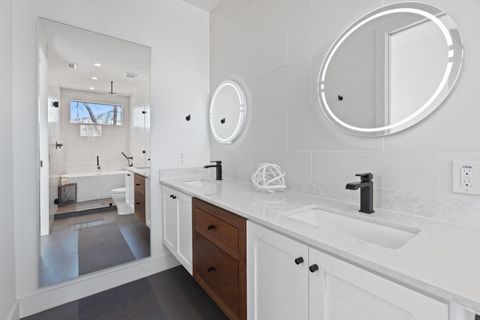 Tiny photo for 308 Onion ST, Austin, TX 78702 (MLS # 9206509)