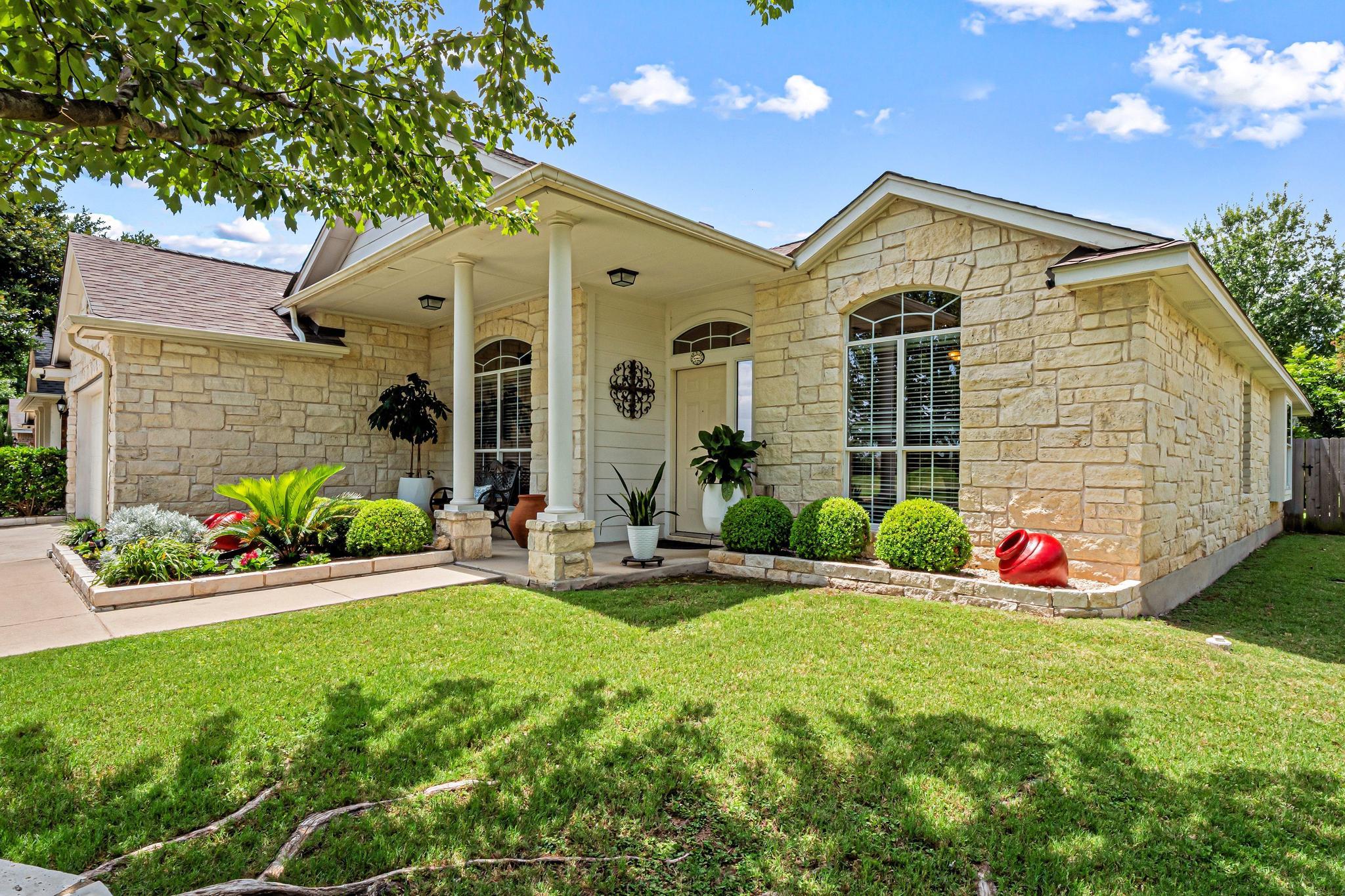 2527 Pearson WAY