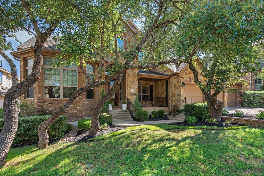 Photo for 17208 Rush Pea CIR, Austin, TX 78738 (MLS # 5110176)
