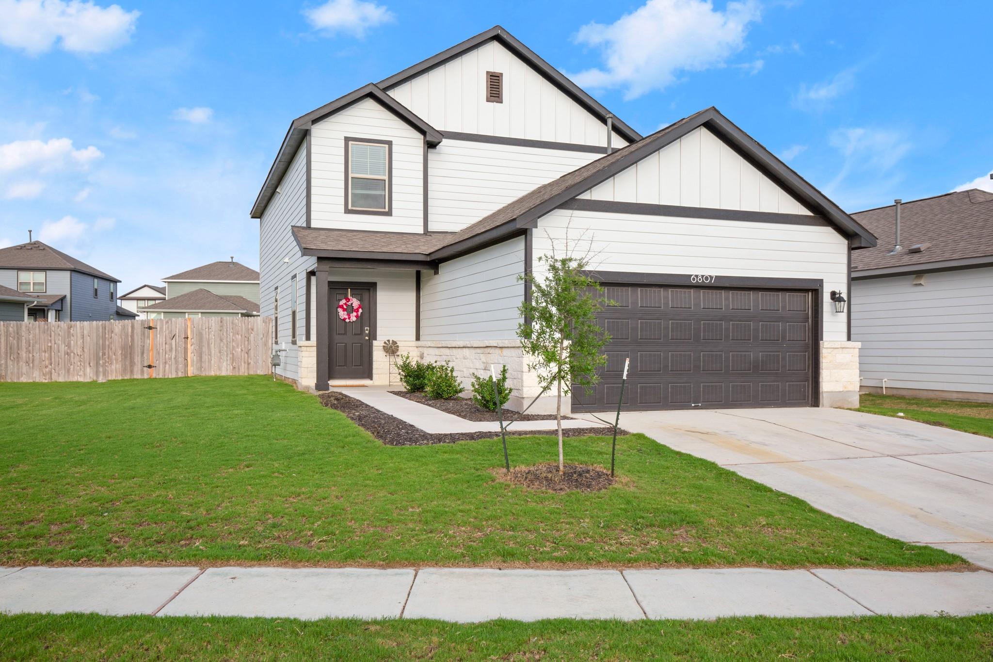 6807 Tiznow LN