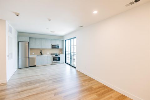 Tiny photo for 4315 S Congress Ave #406, Austin, TX 78745 (MLS # 6869090)
