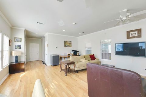 Tiny photo for 108 E 46th ST, Austin, TX 78751 (MLS # 6426673)
