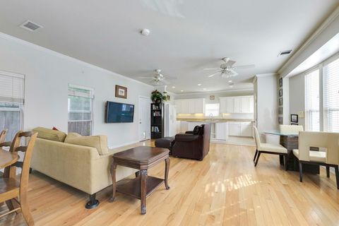 Tiny photo for 108 E 46th ST, Austin, TX 78751 (MLS # 6426673)