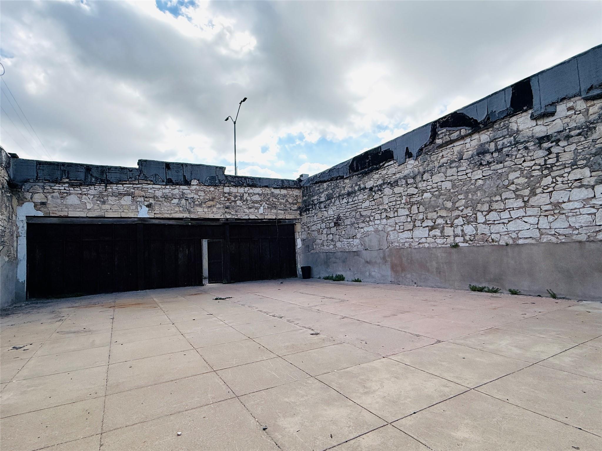 107 N Main ST